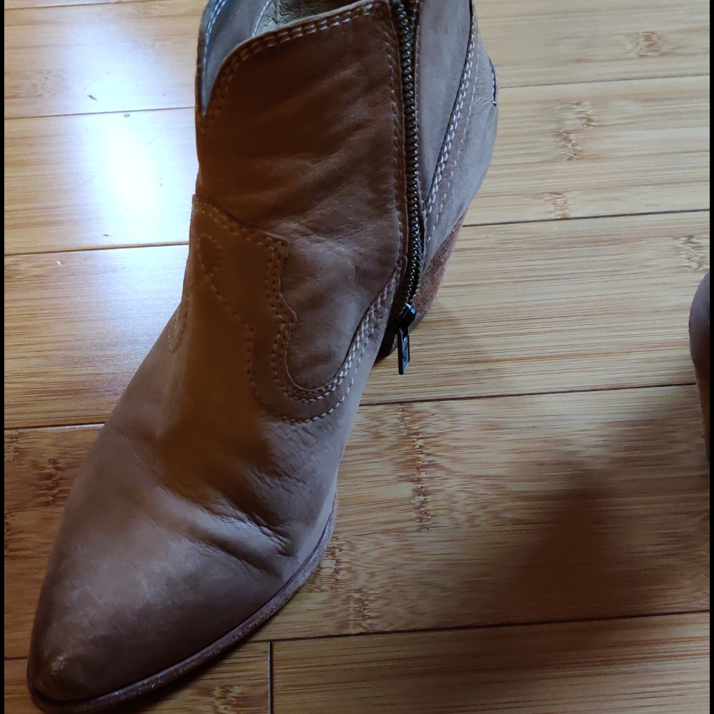 Frye boots - Picture 4 of 9